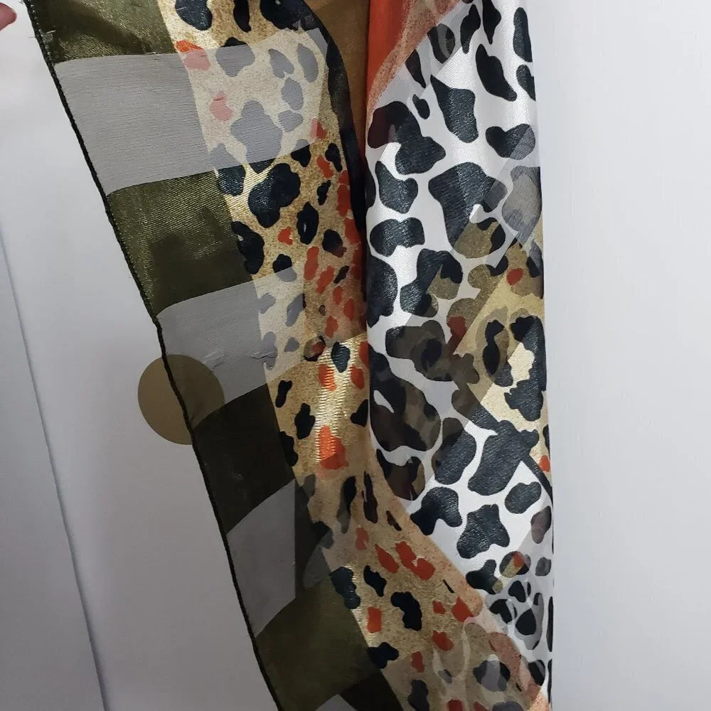 Women's Multicolored Animal Print Square‎ Scarf